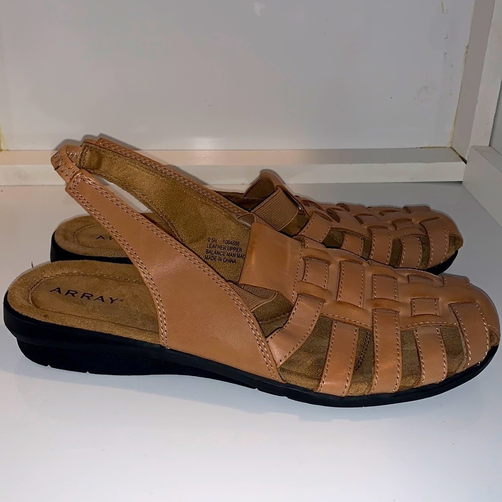 ARRAY Aruba Fisherman Sandals tan Woven Leather size 9.5 N